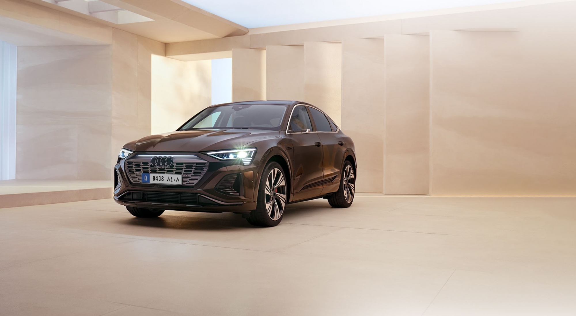 Q8  Sportback e-tron